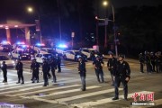 崇左约200名海军陆战队士兵进驻洛杉矶 开始执行警戒守卫任务